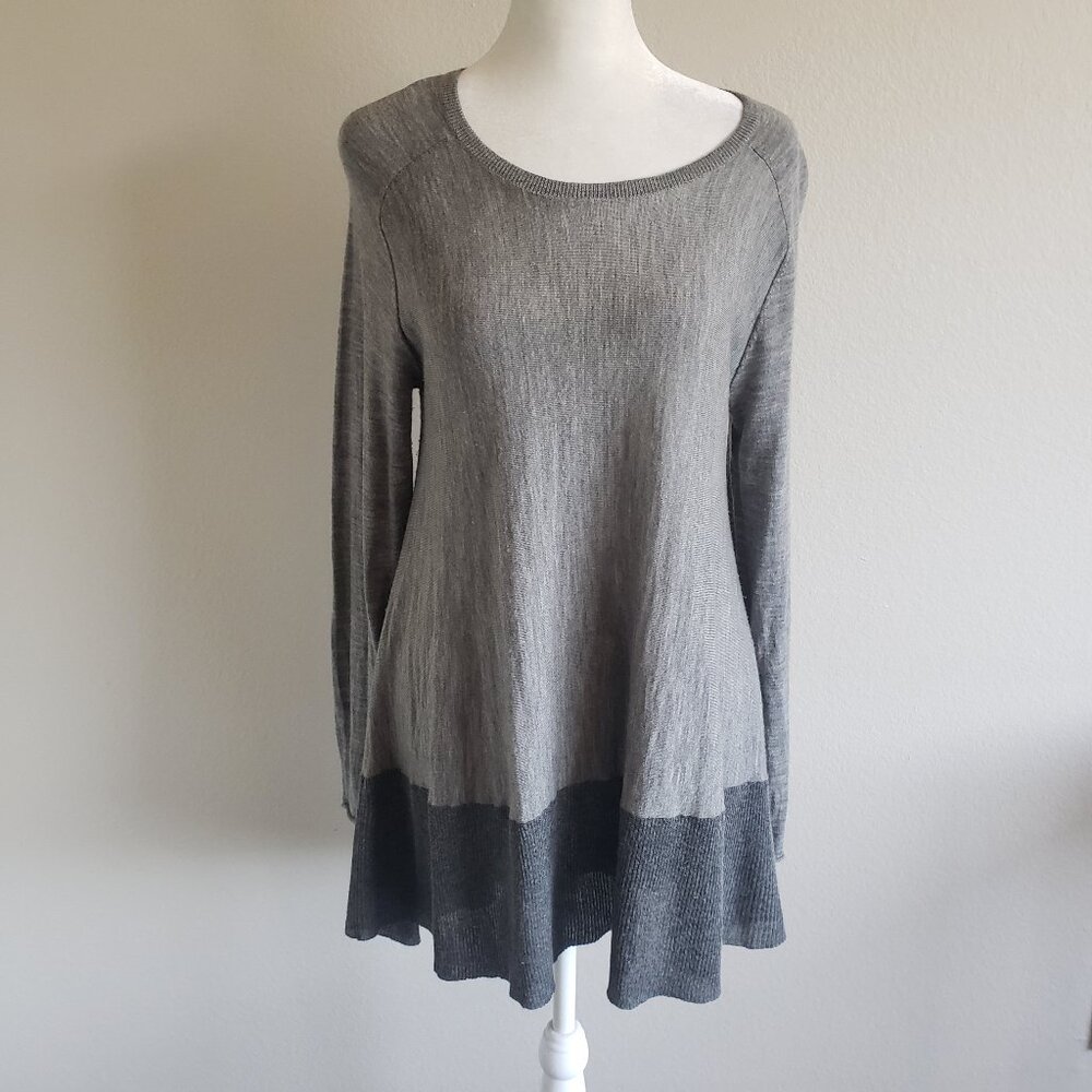 Eileen Fisher Long Lightweight Sweater Gray Long Sleeve Soft Merino Wool Size XS